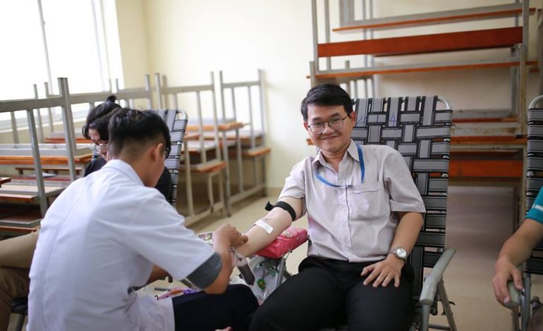 Ngày hội “Hiến máu tình nguyện Lần XIII-Năm 2018”