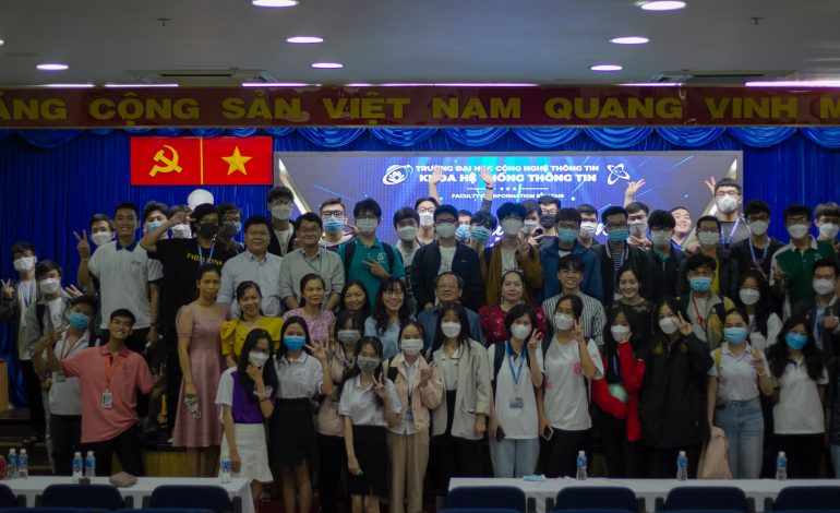 TỔNG KẾT HỘI NGHỊ SINH VIÊN KHOA HỆ THỐNG THÔNG TIN NĂM HỌC 2021-2022