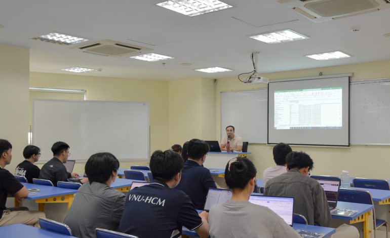 Tổng Kết Seminar “Analysed Techniques in Econometrics: FDI Analysis in Vietnam”